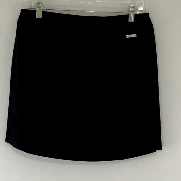 ADIDAS GOLF A-LINE PULL-UP BLACK SKORT SIZE S - Picture 2 of 3